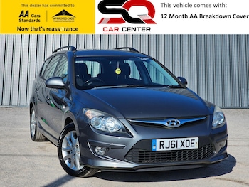 Used Hyundai i30 2011 for sale - 77882272: Photo