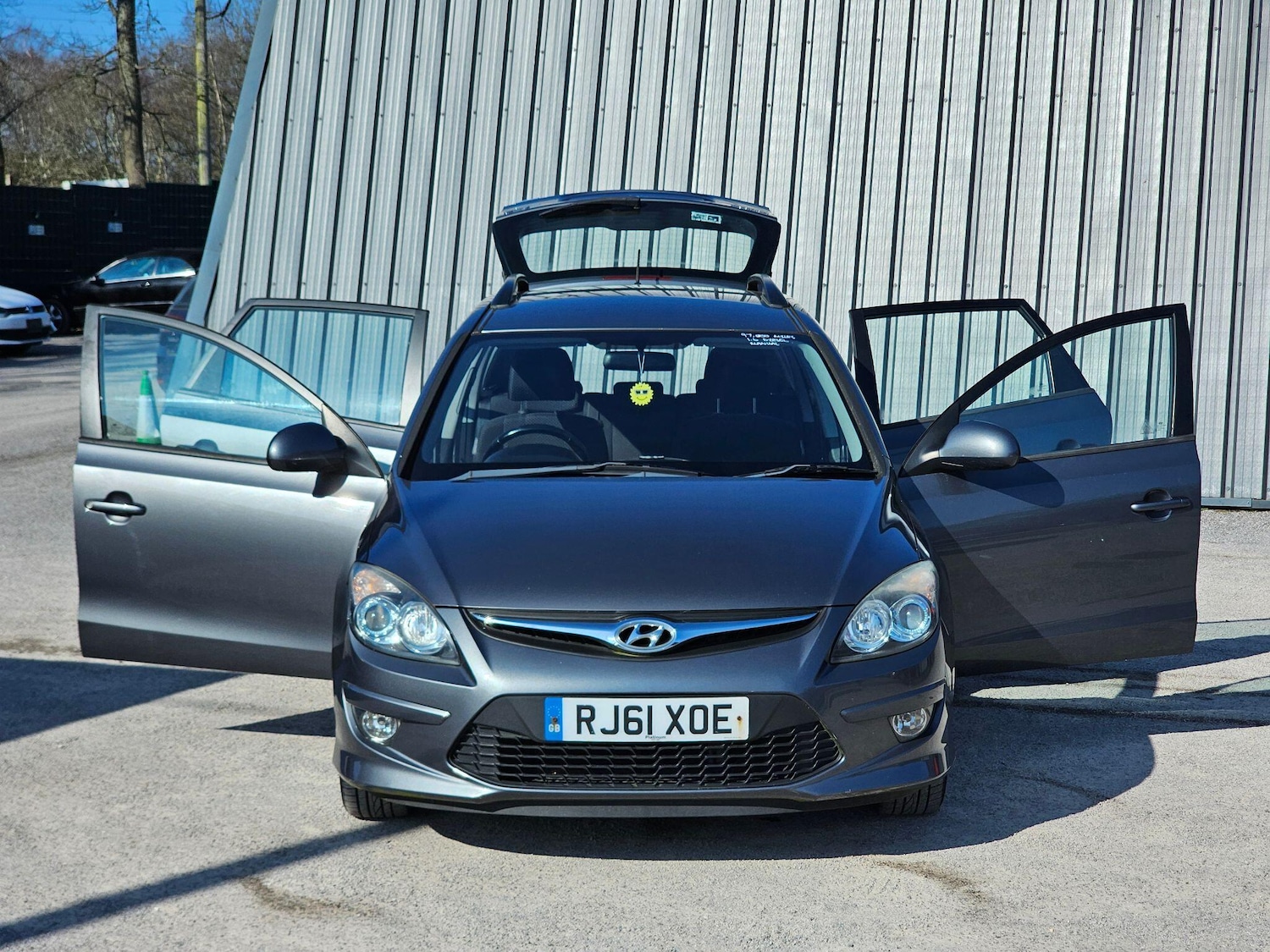 Used Hyundai i30 2011 for sale - 77882272: Photo 3