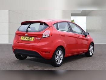 Used Ford Fiesta 2015 for sale - 79576805: Photo