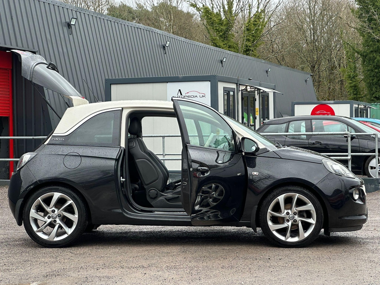 Used Vauxhall ADAM 2015 for sale - 77646232: Photo 15
