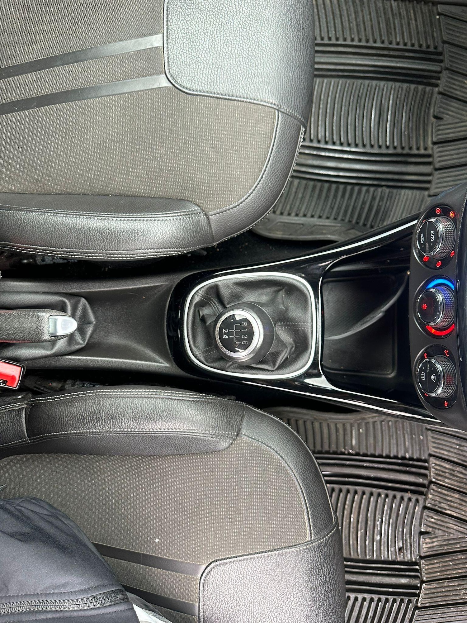 Used Vauxhall ADAM 2015 for sale - 77646232: Photo 19