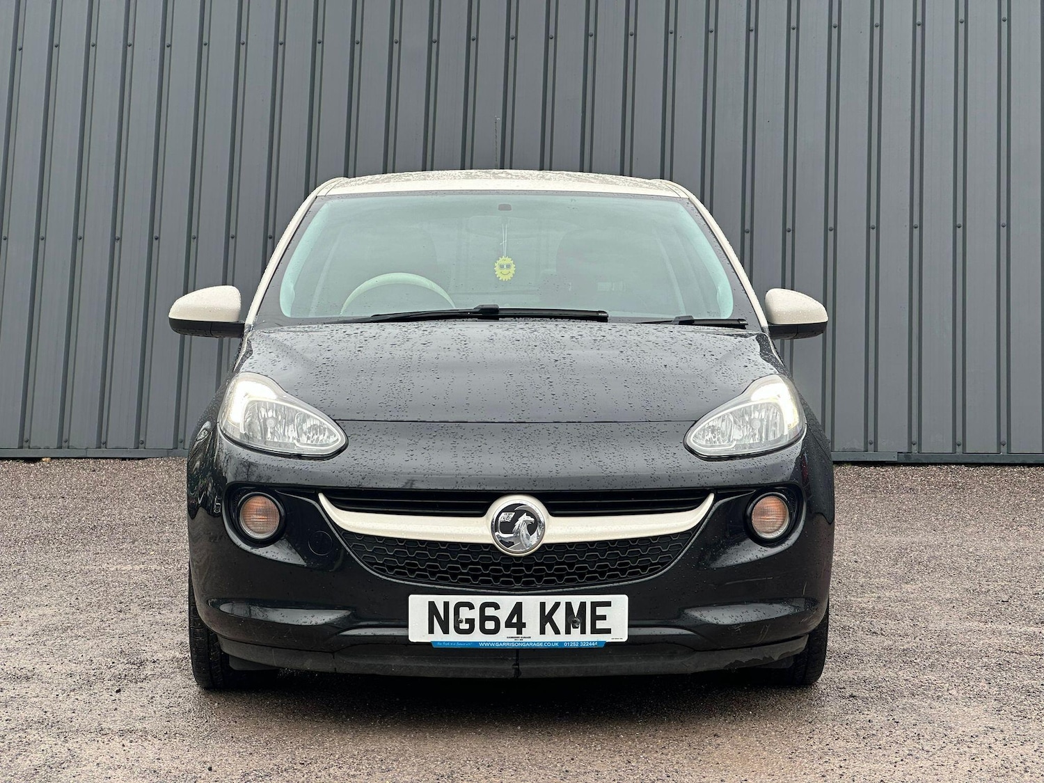Used Vauxhall ADAM 2015 for sale - 77646232: Photo 2