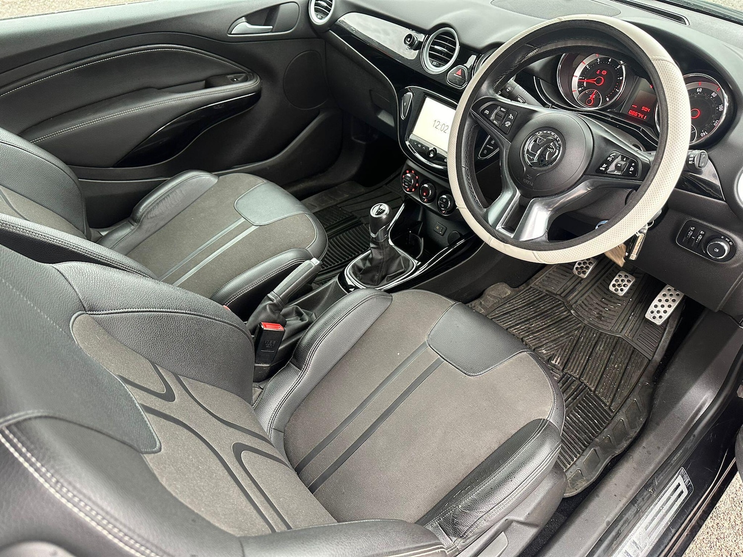 Used Vauxhall ADAM 2015 for sale - 77646232: Photo 21