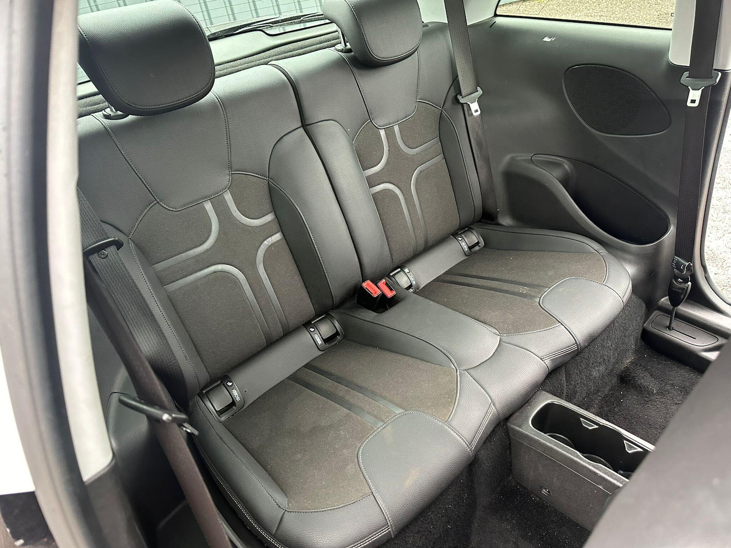 Used Vauxhall ADAM 2015 for sale - 77646232: Photo 22