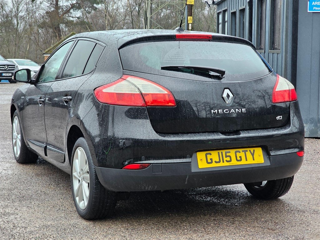 Used Renault Megane 2015 for sale - 77570386: Photo 10