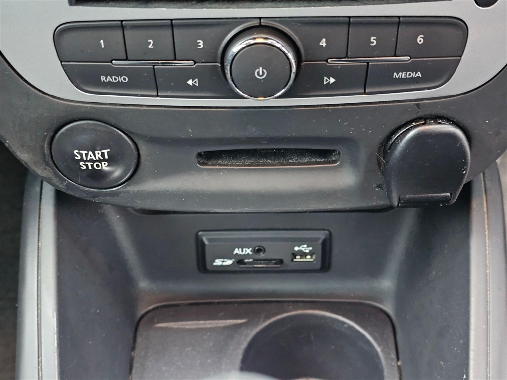 Used Renault Megane 2015 for sale - 77570386: Photo 27