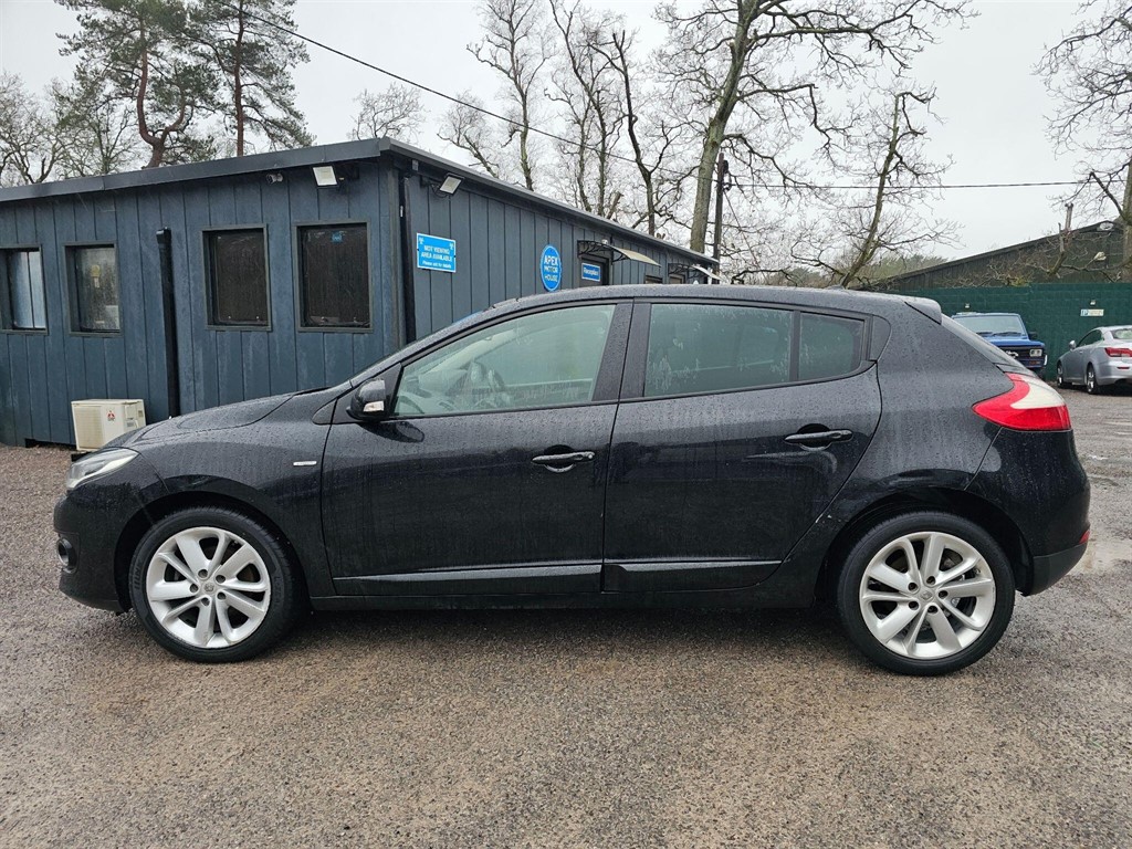 Used Renault Megane 2015 for sale - 77570386: Photo 9