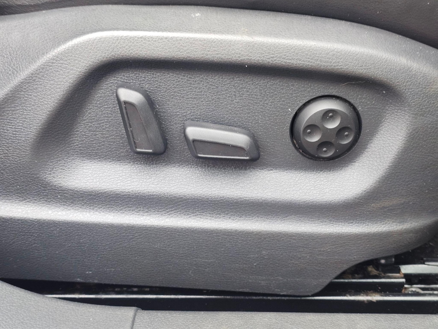 Used Volkswagen Tiguan 2015 for sale - 77978330: Photo 17