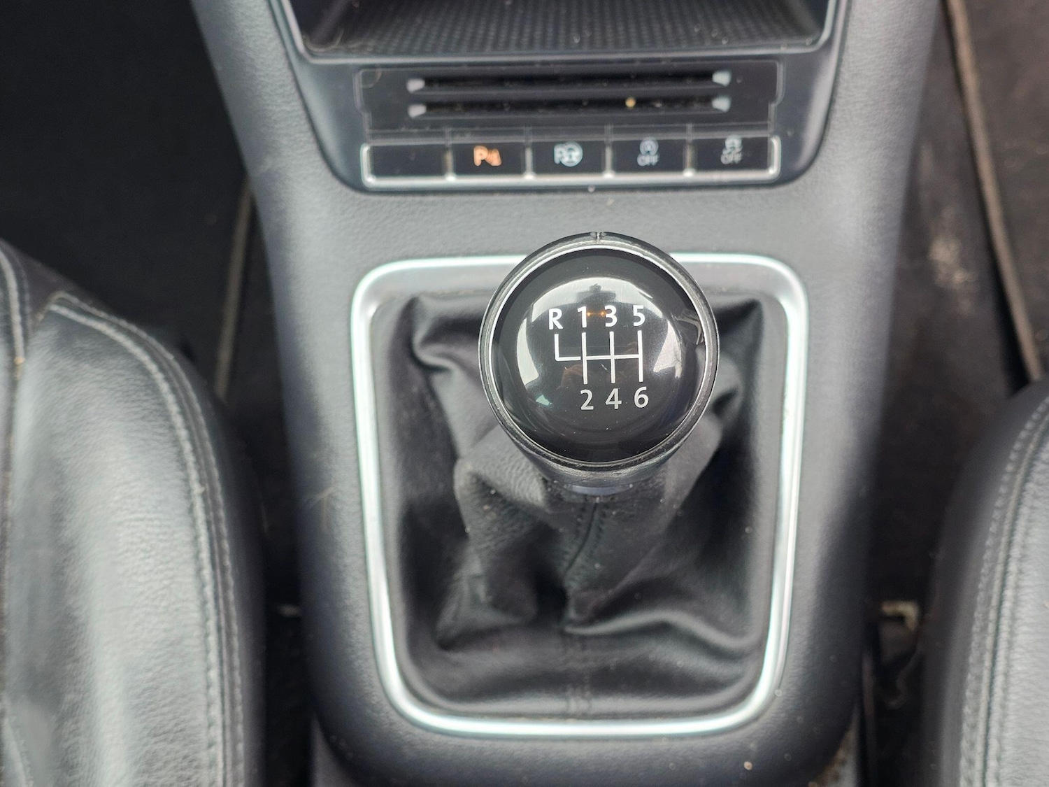 Used Volkswagen Tiguan 2015 for sale - 77978330: Photo 28