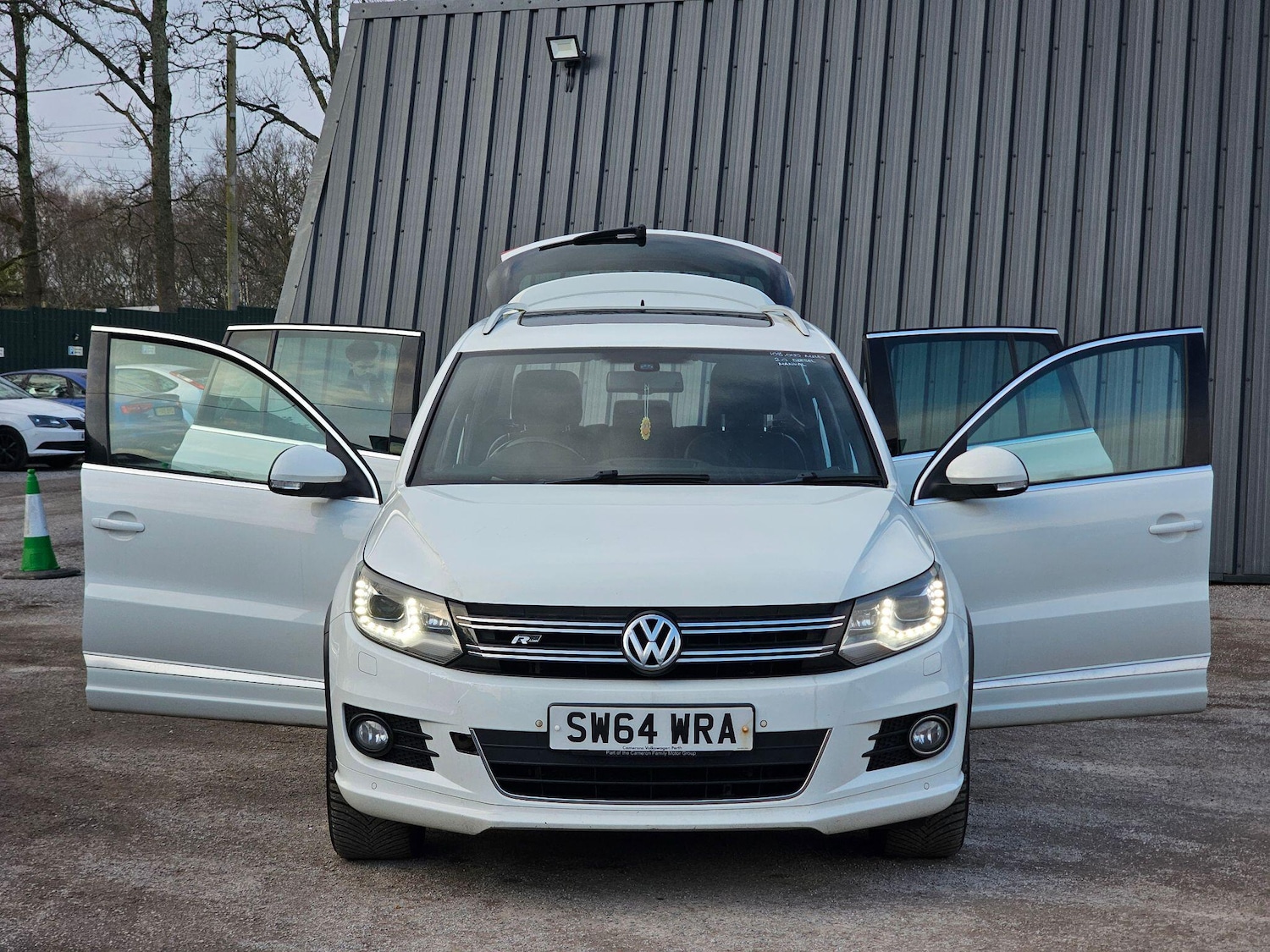 Used Volkswagen Tiguan 2015 for sale - 77978330: Photo 40