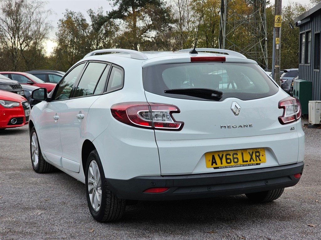 Used Renault Megane 2016 for sale - 77570382: Photo 10