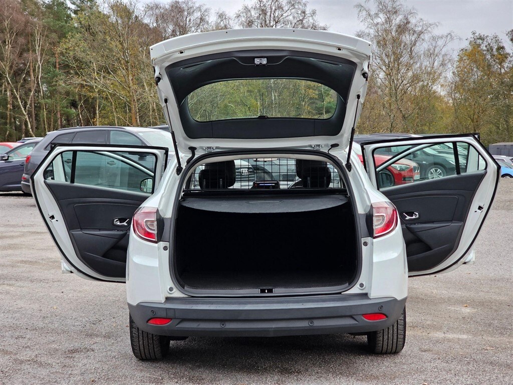 Used Renault Megane 2016 for sale - 77570382: Photo 40