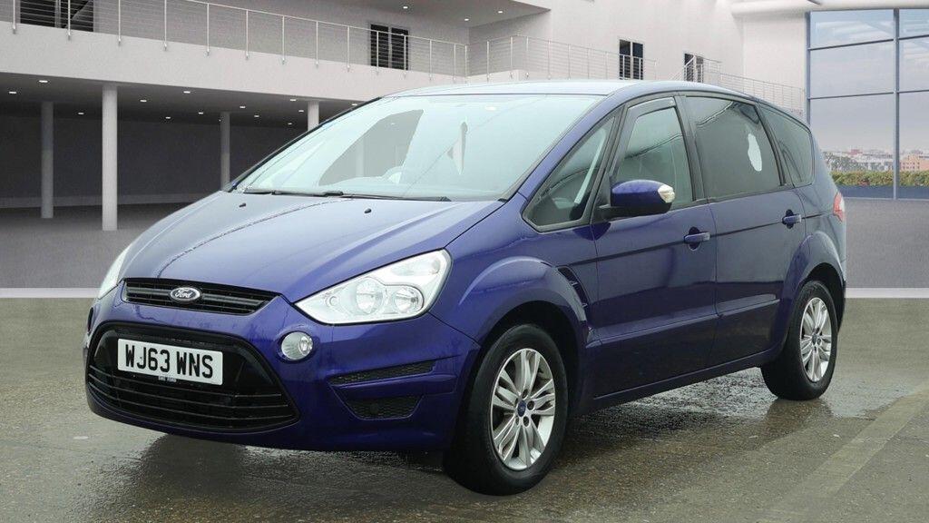 Used Ford S-Max 2013 for sale - 77646365: Photo 2