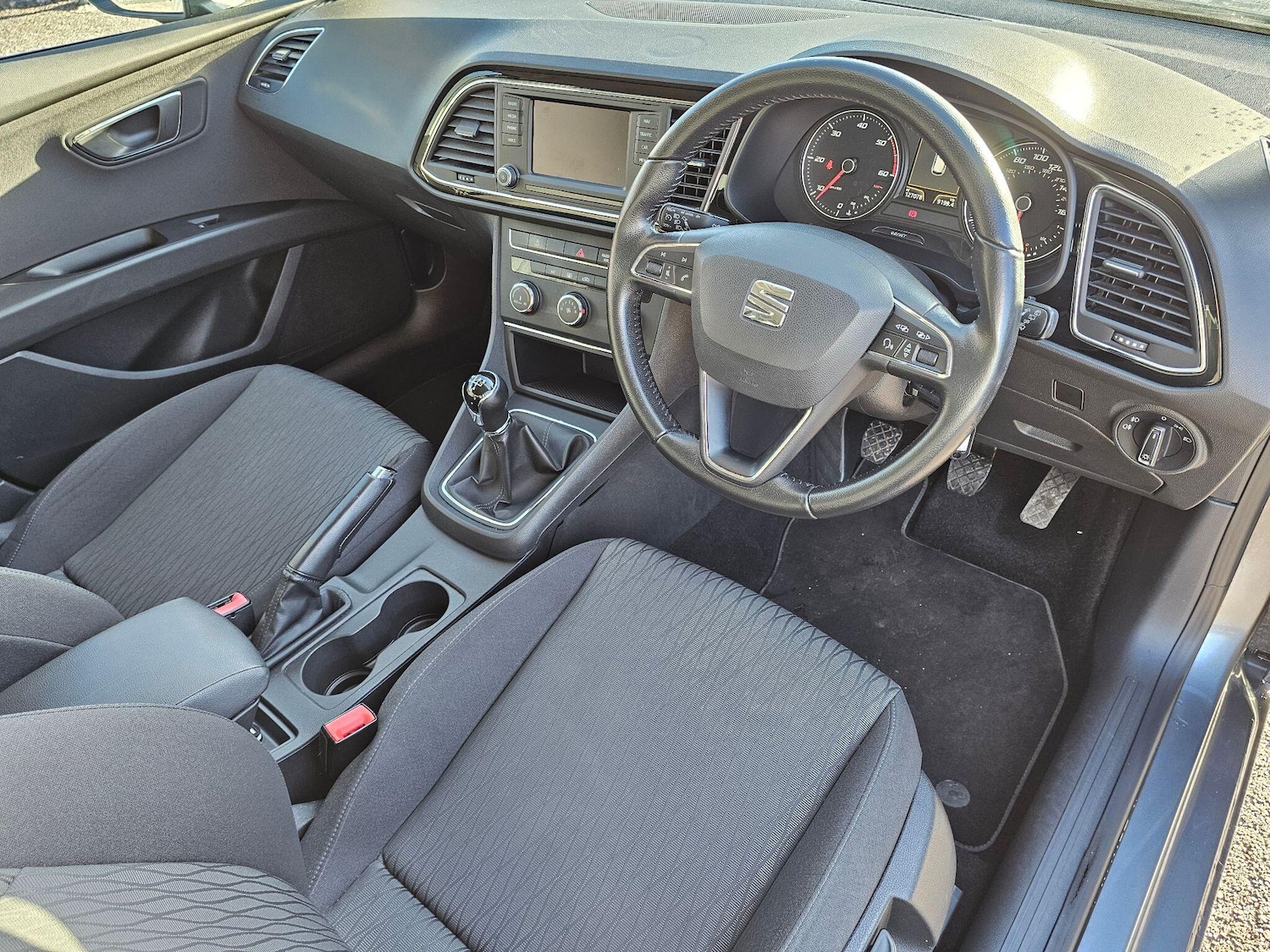 Used SEAT Leon 2014 for sale - 77646082: Photo 2