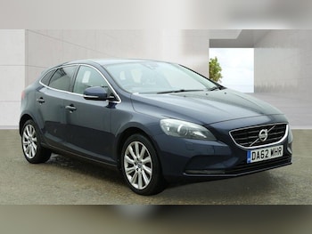 Used Volvo V40 2013 for sale - 78319293: Photo