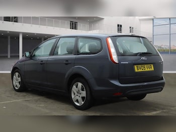 Used Ford Focus 2009 for sale - 77570312: Photo