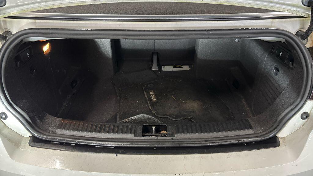 Used Volkswagen Golf 2012 for sale - 78157009: Photo 7