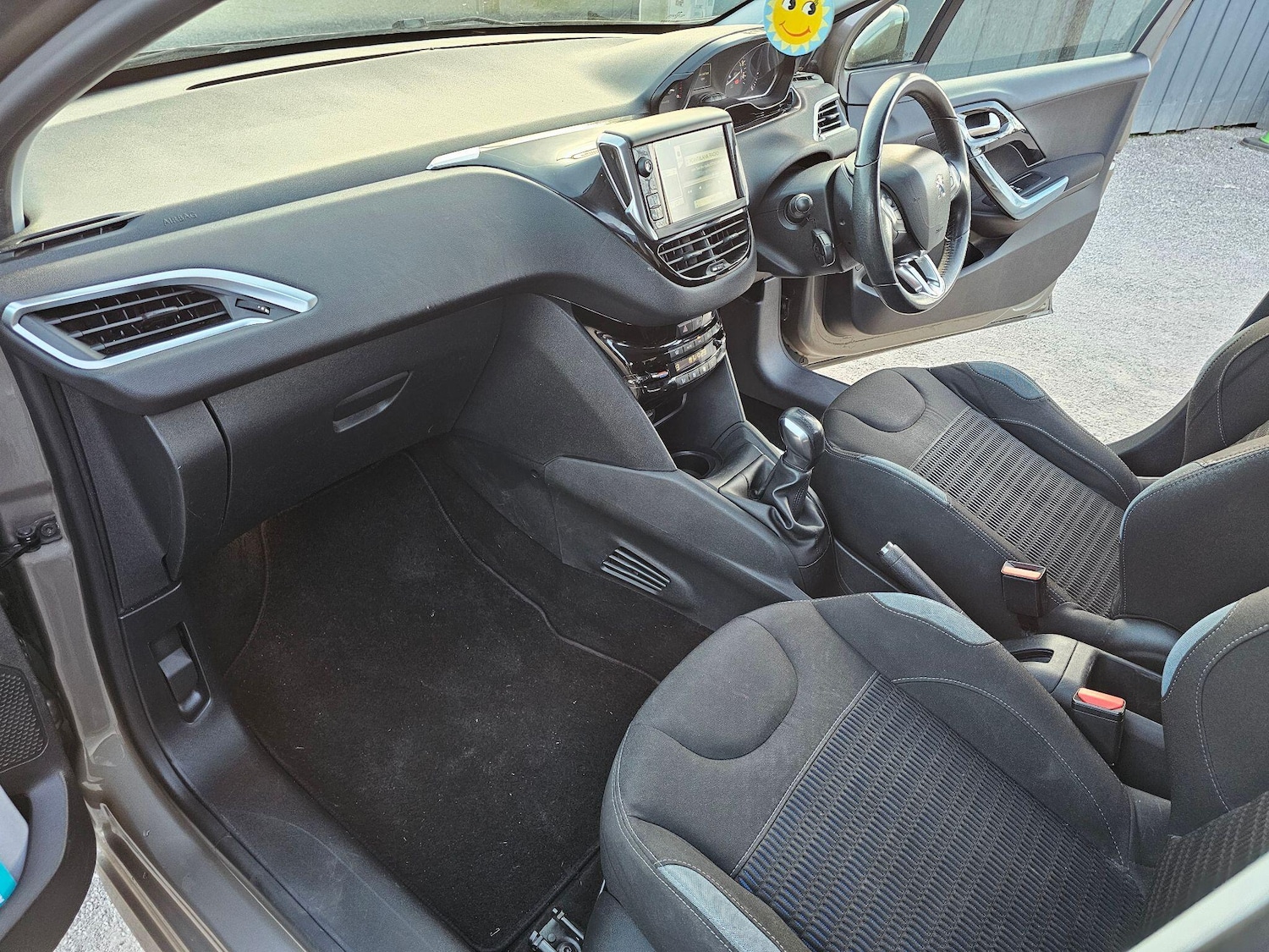 Used Peugeot 208 2013 for sale - 77738108: Photo 35