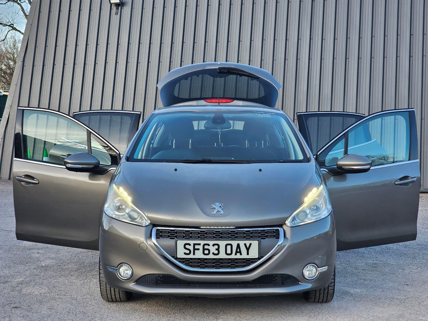 Used Peugeot 208 2013 for sale - 77738108: Photo 38