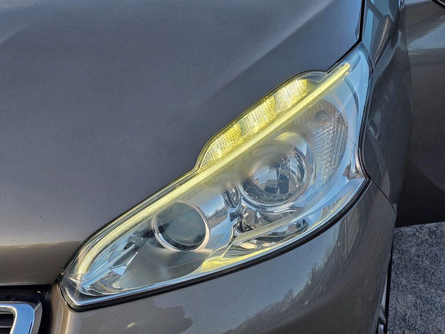 Used Peugeot 208 2013 for sale - 77738108: Photo 44