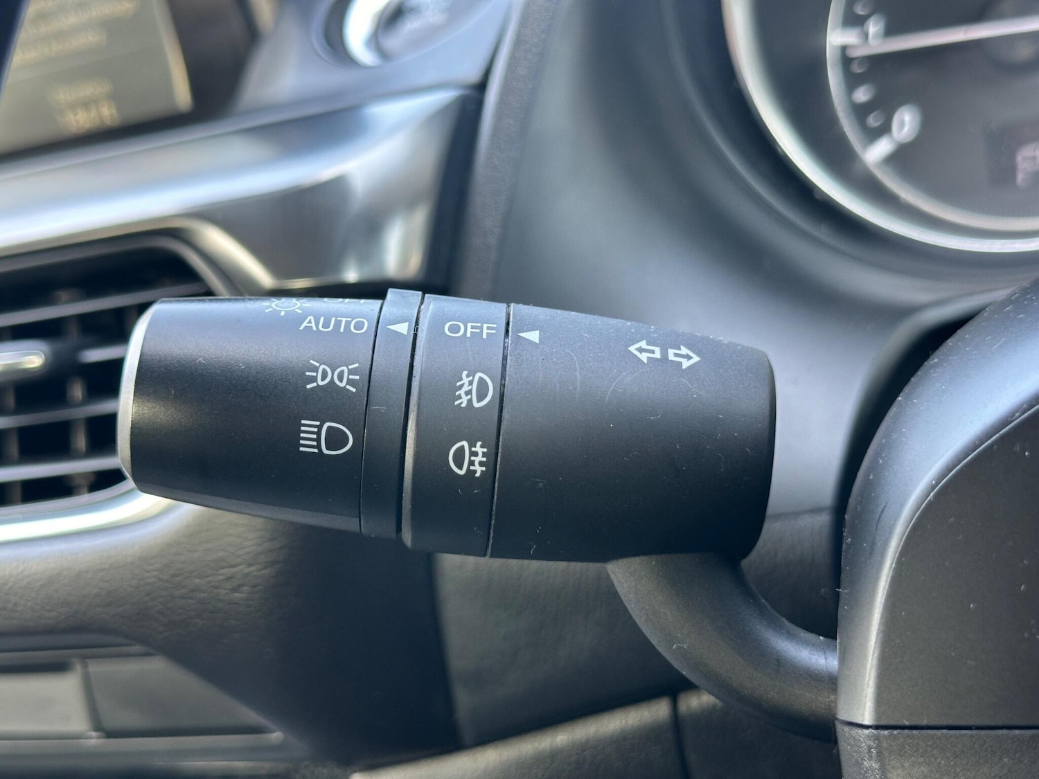 Used Mazda Mazda6 for sale - 77807627: Photo 27