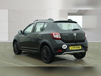 Used Dacia Sandero Stepway 2014 for sale - 78504575: Photo