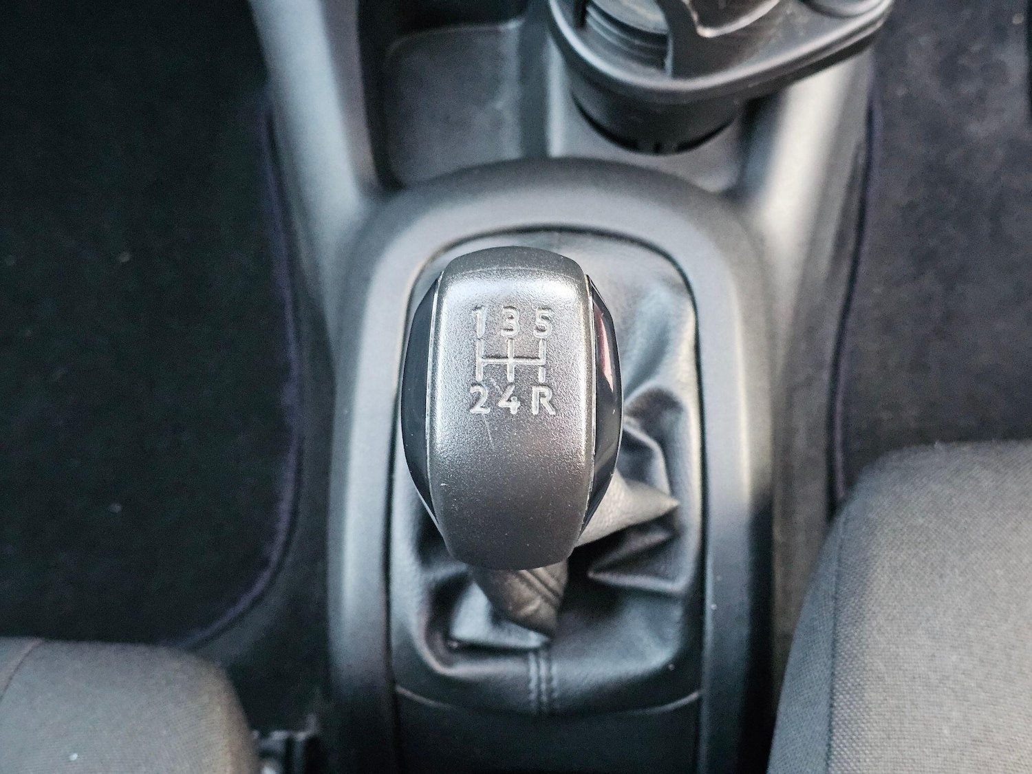 Used Citroen C4 Cactus 2015 for sale - 77647161: Photo 28