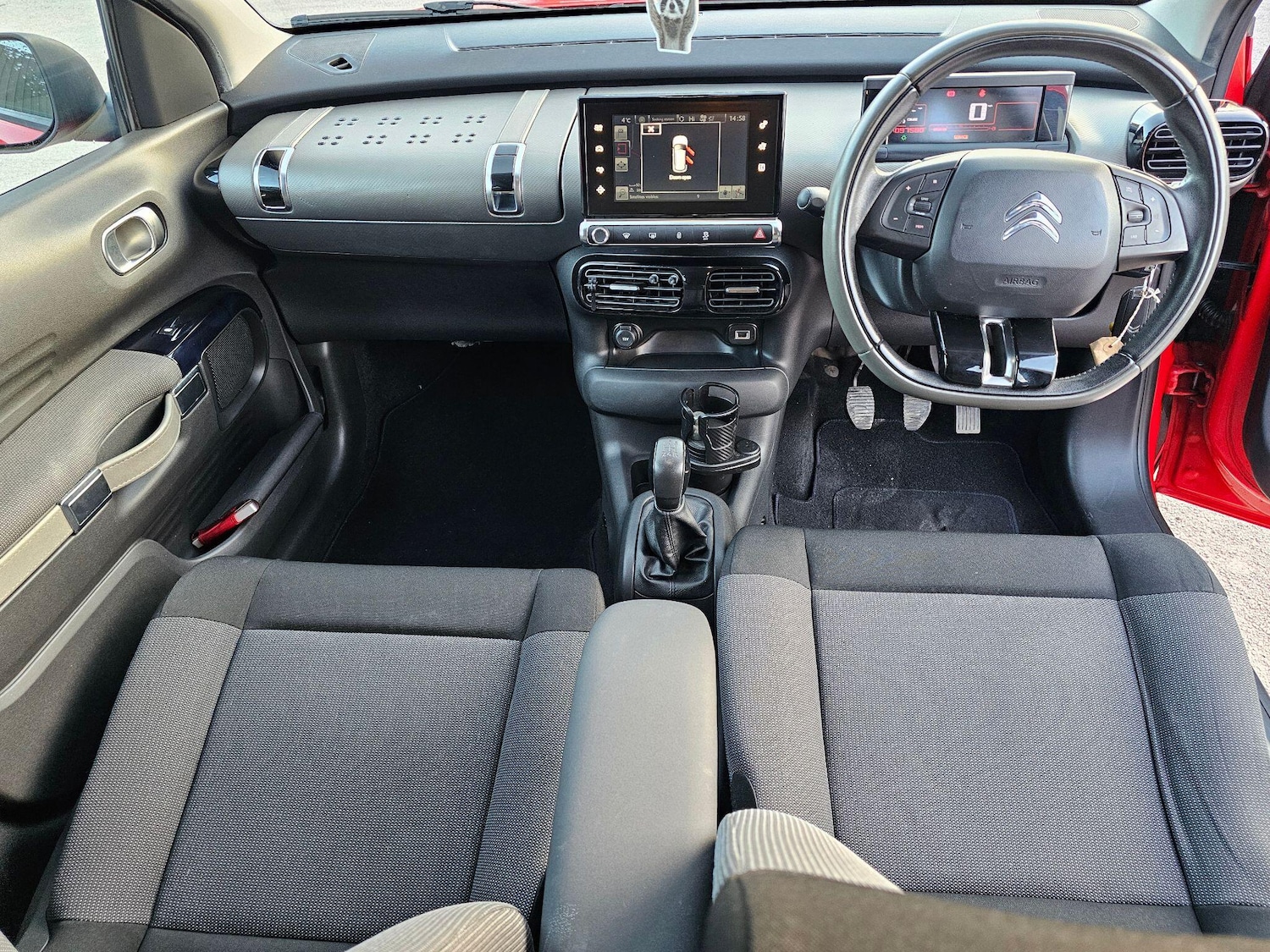 Used Citroen C4 Cactus 2015 for sale - 77647161: Photo 31