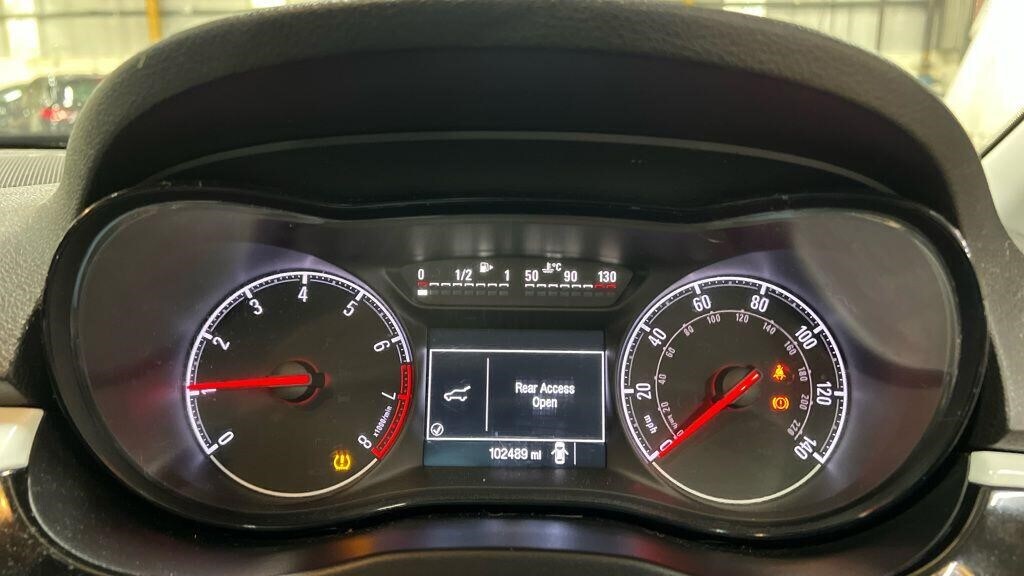 Used Vauxhall Corsa 2015 for sale - 77570384: Photo 22