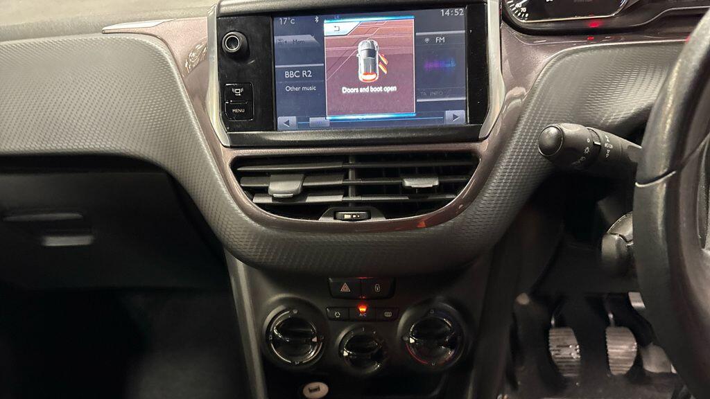 Used Peugeot 2008 2014 for sale - 78156600: Photo 11