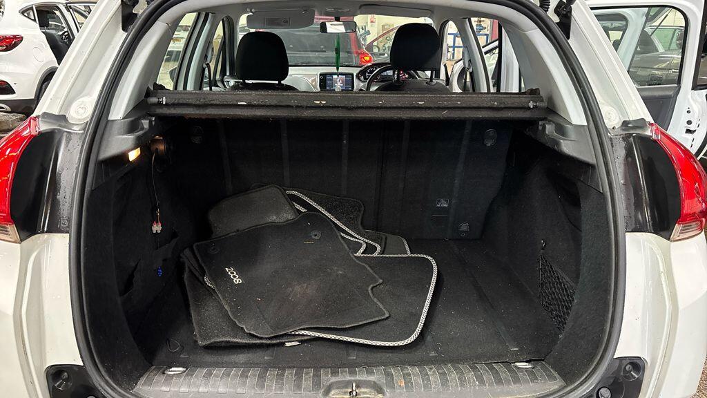 Used Peugeot 2008 2014 for sale - 78156600: Photo 7