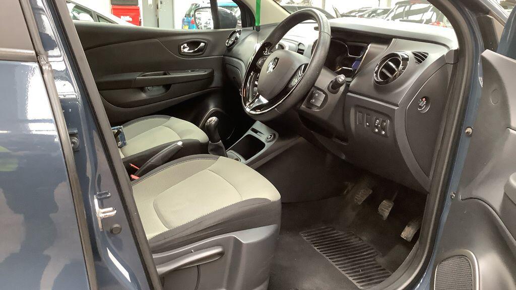 Used Renault Captur 2013 for sale - 77794394: Photo 21