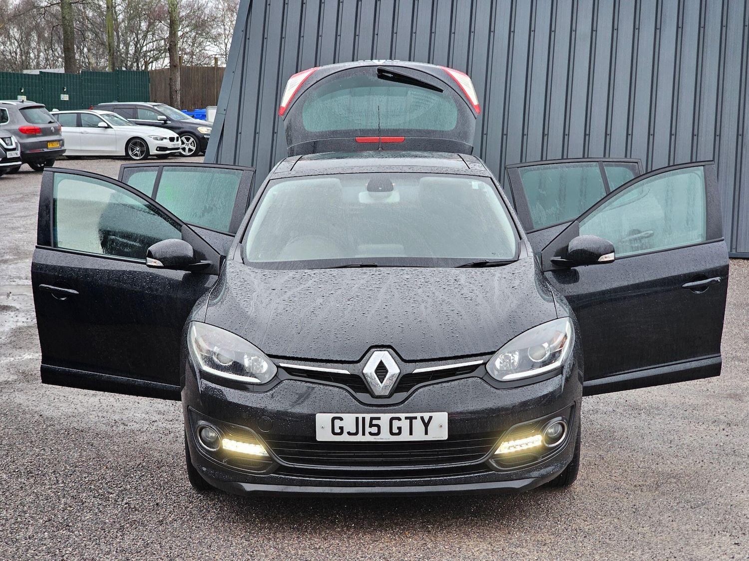 Used Renault Megane 2015 for sale - 77645997: Photo 3