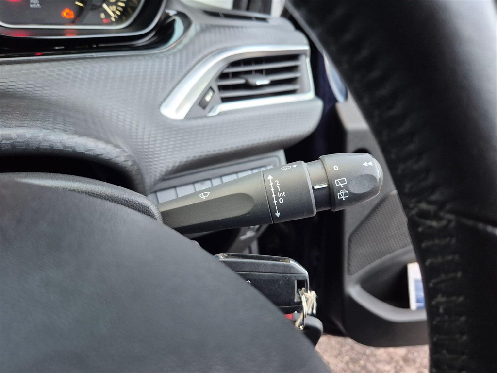 Used Peugeot 208 2019 for sale - 77570372: Photo 23