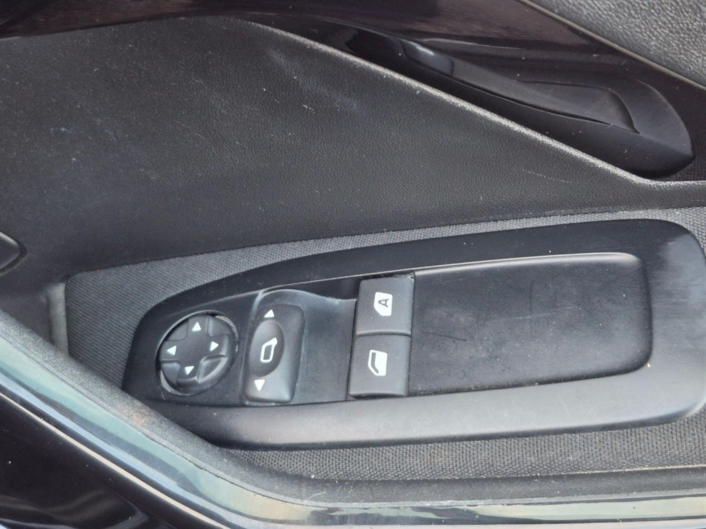 Used Peugeot 208 2019 for sale - 77570372: Photo 28