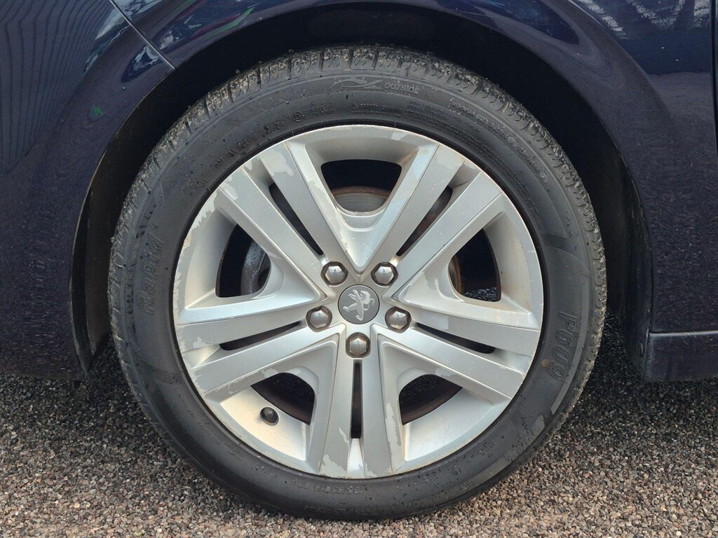 Used Peugeot 208 2019 for sale - 77570372: Photo 35