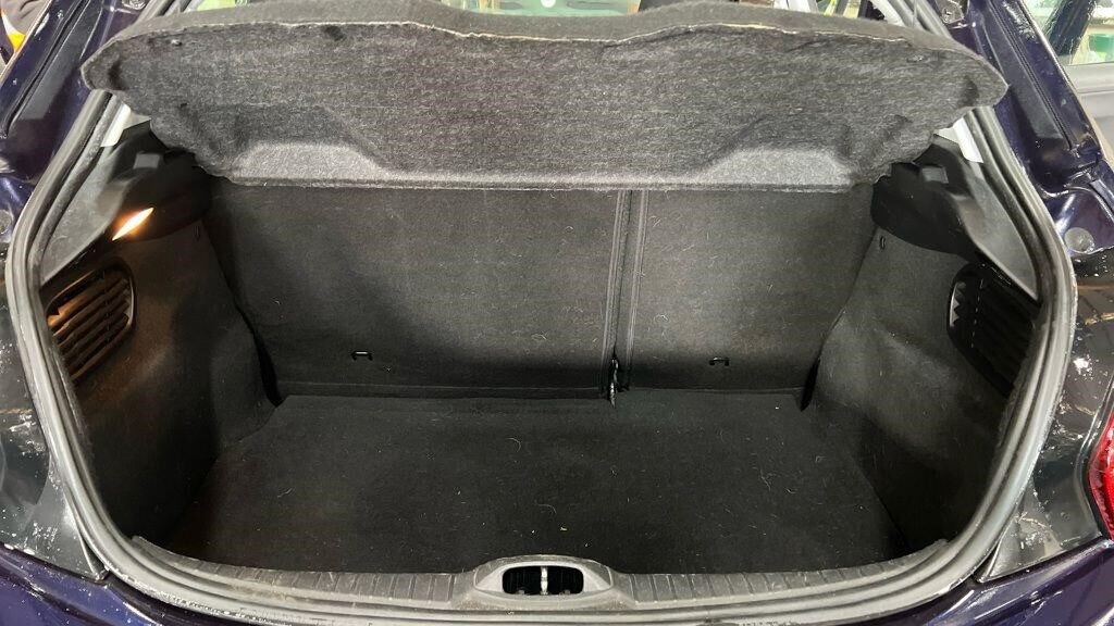 Used Peugeot 208 2019 for sale - 77570372: Photo 41