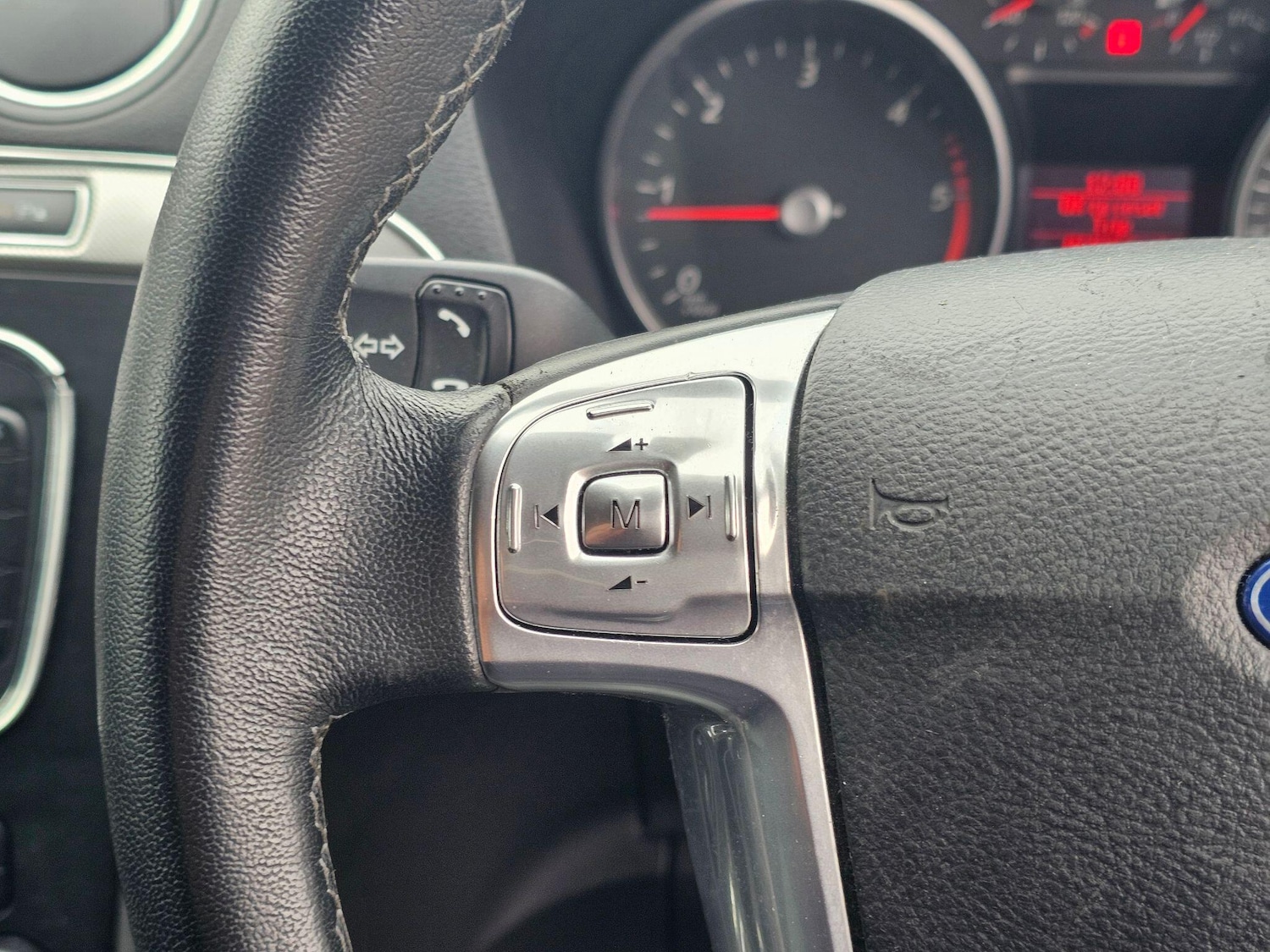 Used Ford S-Max 2013 for sale - 77737770: Photo 20