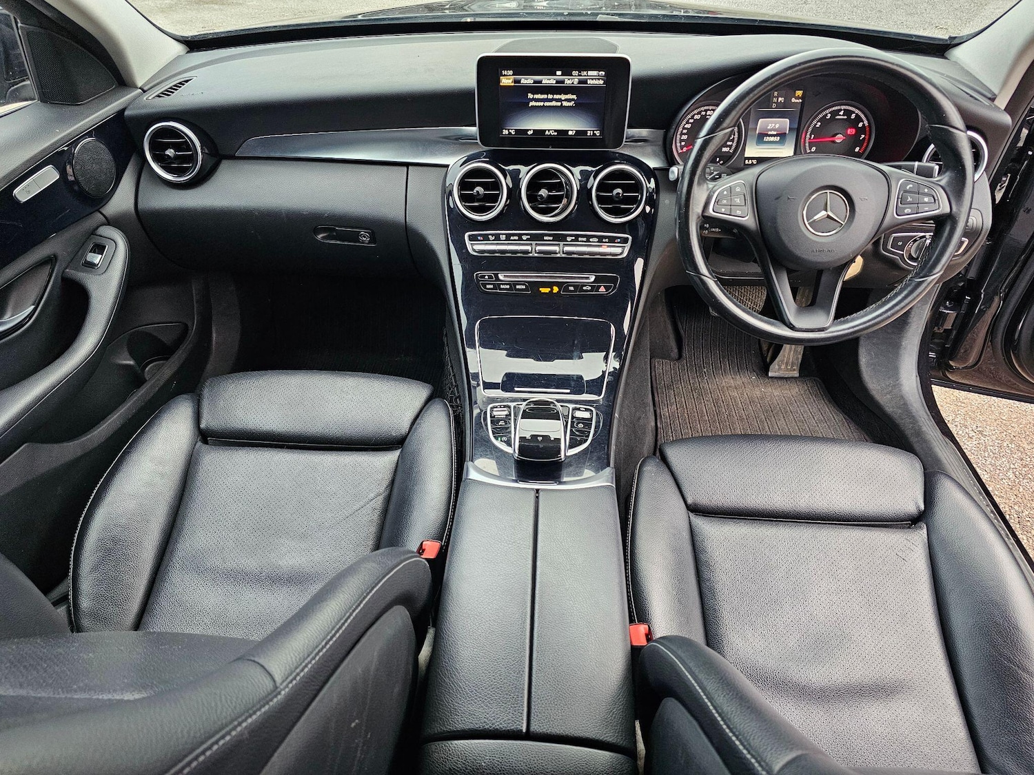 Used Mercedes-Benz C Class 2015 for sale - 77646498: Photo 30