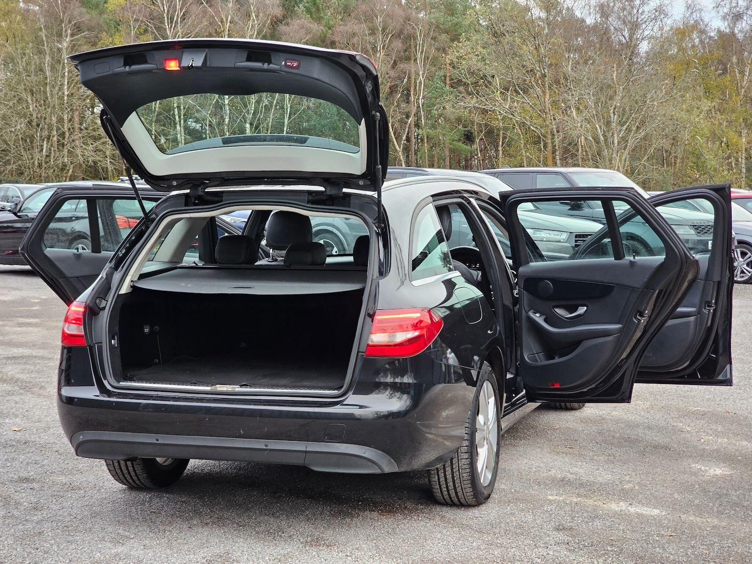 Used Mercedes-Benz C Class 2015 for sale - 77646498: Photo 41