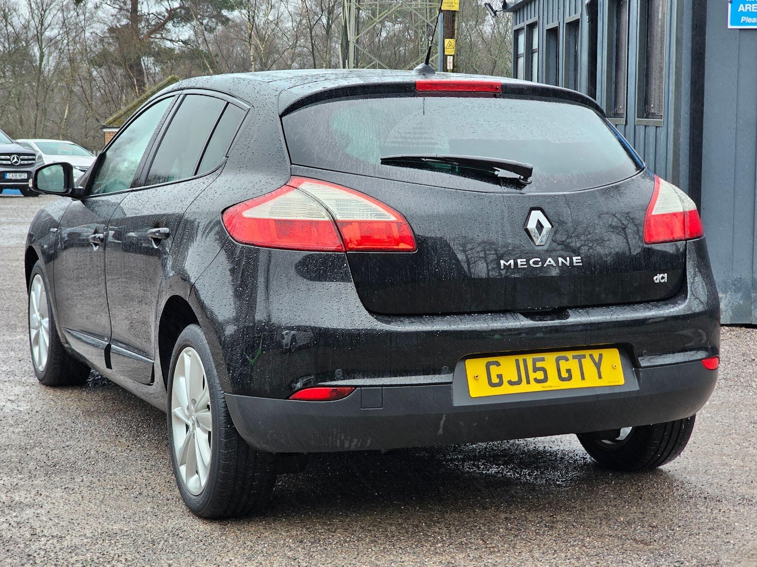 Used Renault Megane 2015 for sale - 77695823: Photo 10