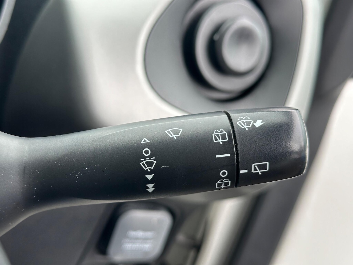 Used Peugeot 108 for sale - 77705152: Photo 25