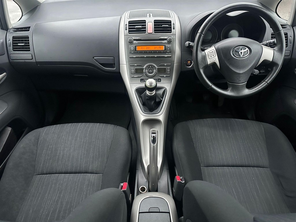 Used Toyota Auris 2008 for sale - 77570374: Photo 14