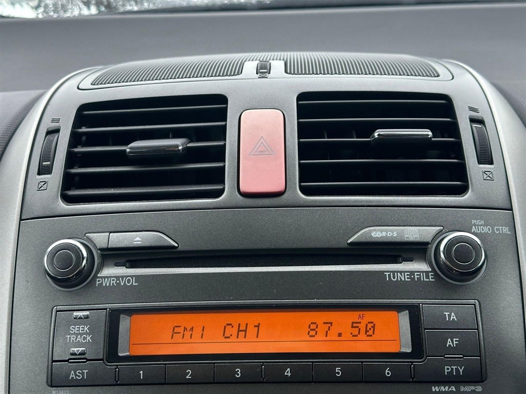 Used Toyota Auris 2008 for sale - 77570374: Photo 19