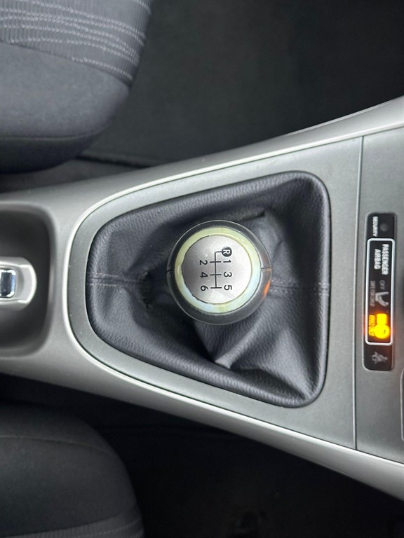 Used Toyota Auris 2008 for sale - 77570374: Photo 21