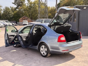Used Skoda Octavia 2011 for sale - 79337057: Photo