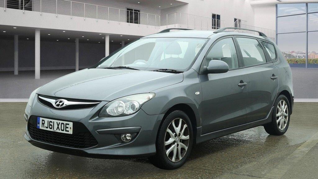 Used Hyundai i30 2011 for sale - 77722869: Photo 2