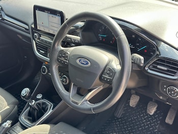 Used Ford Fiesta 2017 for sale - 79412602: Photo