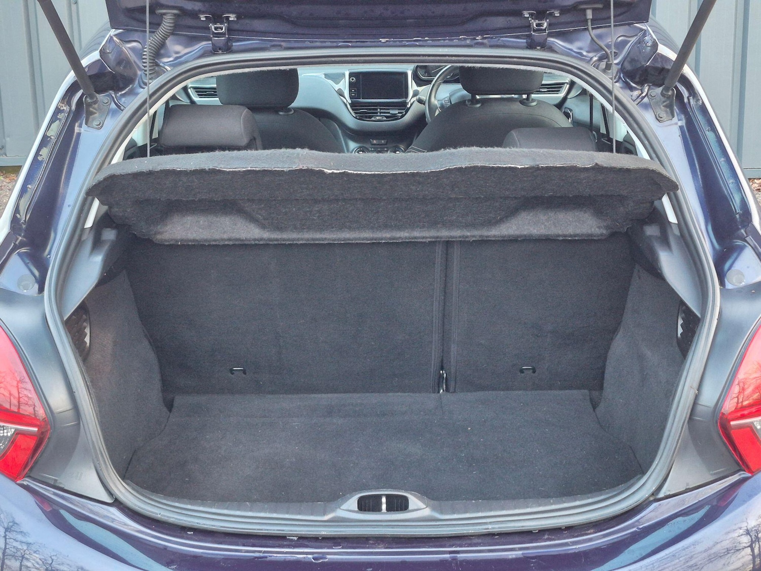 Used Peugeot 208 2019 for sale - 77839119: Photo 43