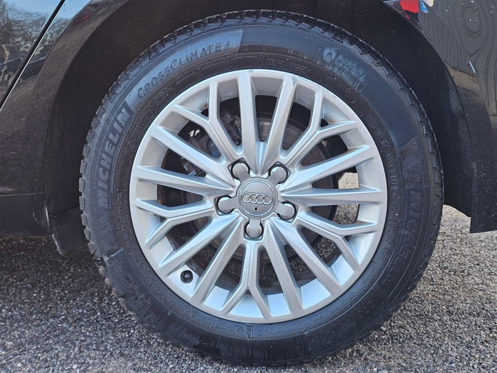 Used Audi A3 2017 for sale - 77570390: Photo 46